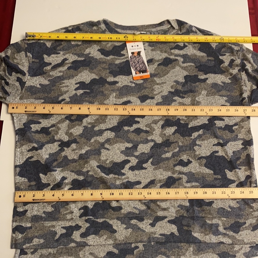 Top - Picture 3 of 13